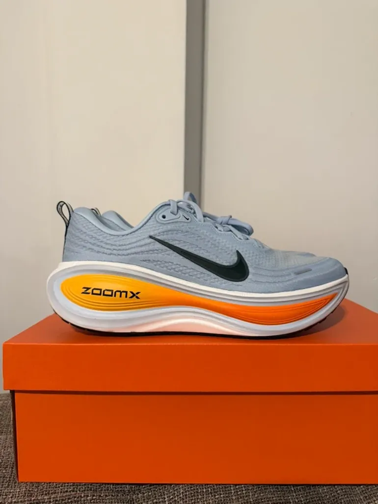Used Nike Vomero Plus bike — image 3 of 5