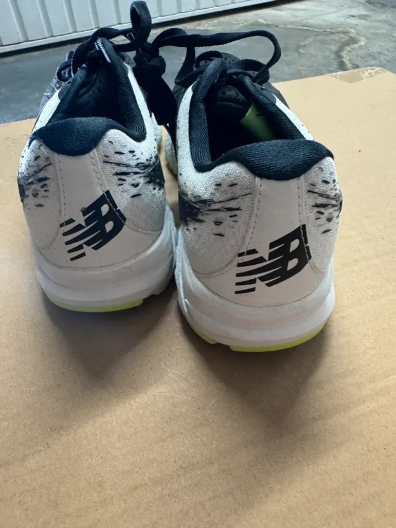 Used New Balance Vazee bike — image 3 of 7