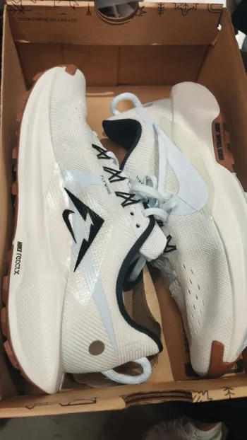 Used Nike Schuhe bike — image 1 of 3
