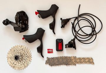 Brugt Sram Rival XPLR AXS eTap AXS 2025 Groupset