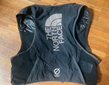 Used The North Face Flight Series Laufweste bike — image 2 of 5
