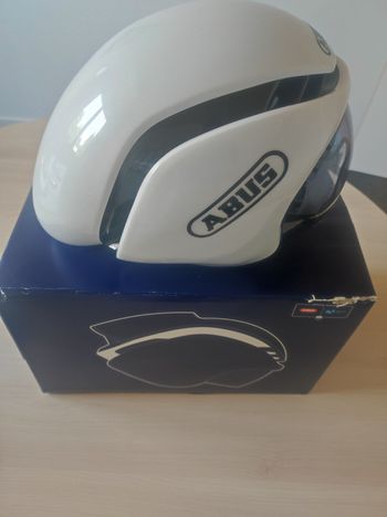 Gebrauchtes ABUS GameChanger Tri Helmet 2025 bike — Bild 1 von 3