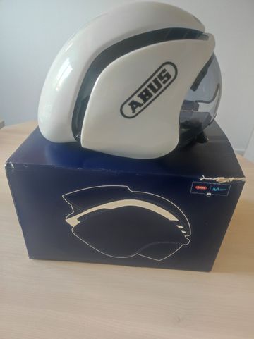 Used ABUS GameChanger Tri Helmet 2025 bike — image 2 of 3