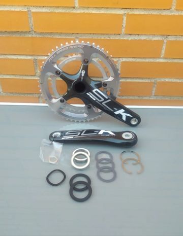 Použité Fsa SL-K Light Carbon Crank 53/39T Drivetrain & Pedals