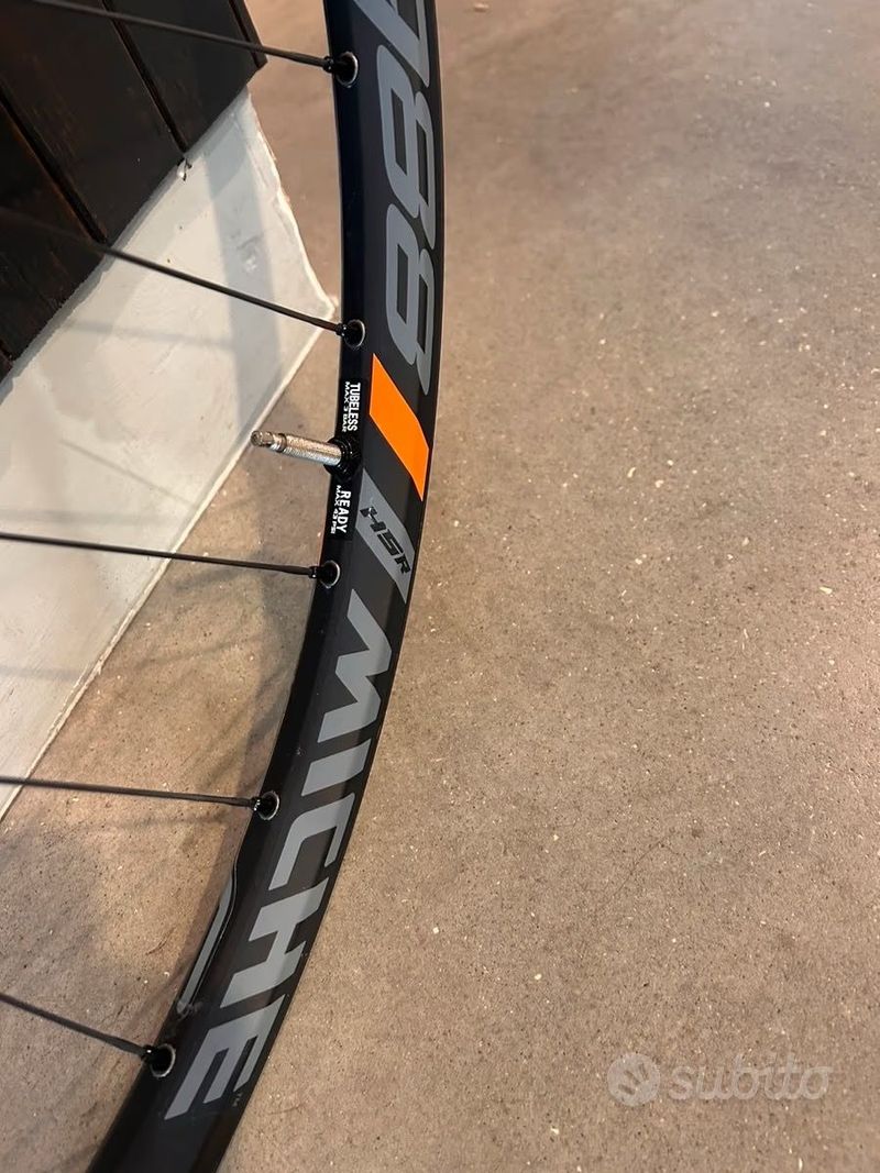 Used Miche 988 Hsr bike — image 4 of 6