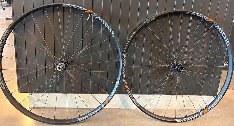Used Miche 988 Hsr bike — image 1 of 6