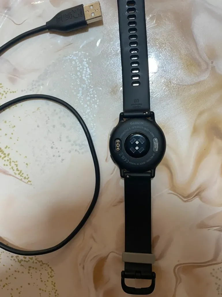 Used Garmin vivoactive 5 bike — image 2 of 3