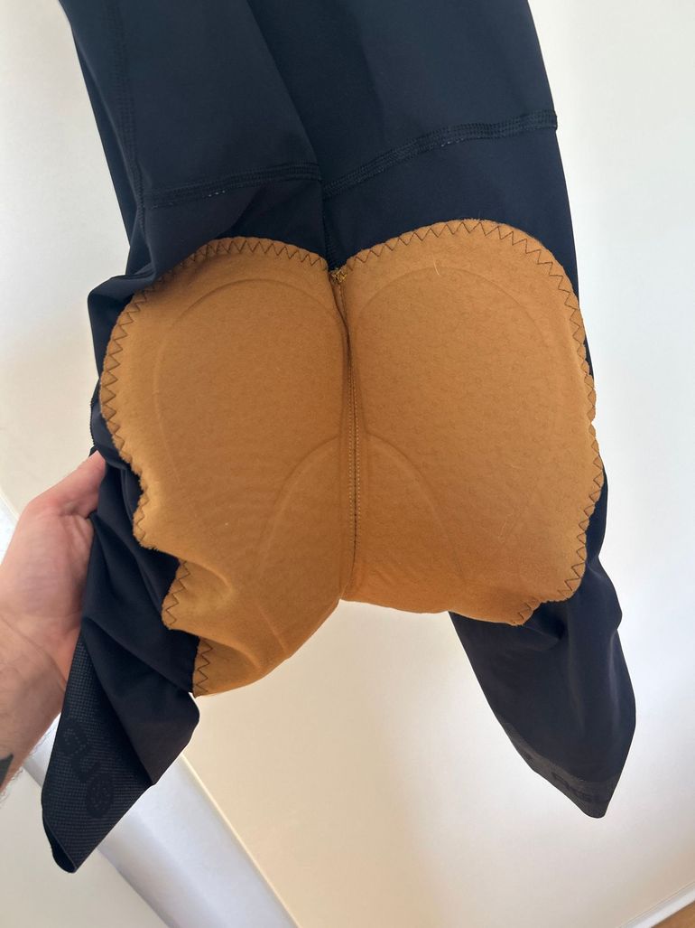 Brugt AGU Aero Bibshort Performance Pro 2026 bike — billede 4 af 5