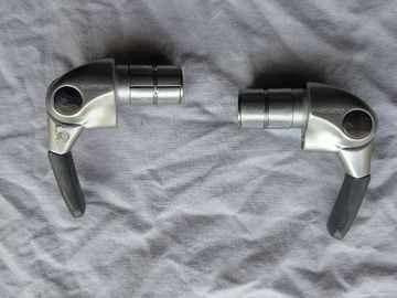 Shimano Bar End Shifters 8v Drivetrain & Pedals usato