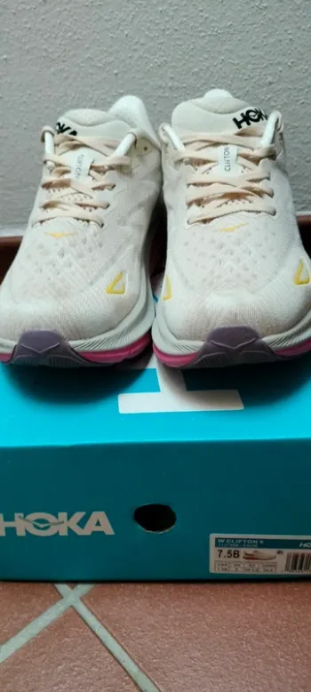 Used Hoka Clifton 9 bike — image 2 of 8