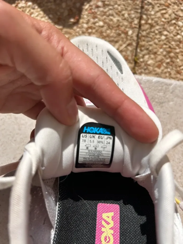 Used Hoka Running Shoes bike — image 3 of 4