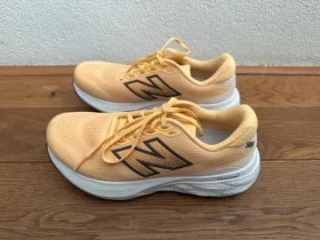 Used New Balance 880 Running Shoes
