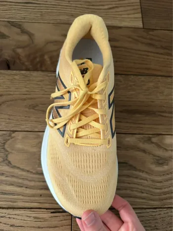 Used New Balance 880 bike — image 7 of 11