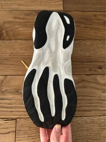 Used New Balance 880 bike — image 5 of 11