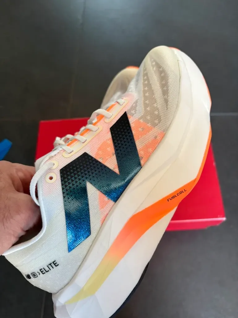 Used New Balance RC Elite 4 bike — image 6 of 9