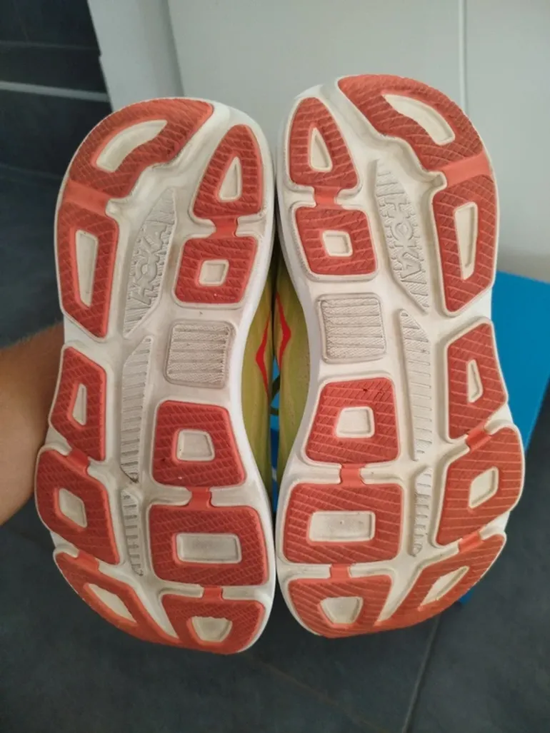 Used Hoka Bondi 9 bike — image 6 of 6