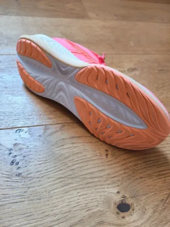 Asics Gel-Cumulus 26 GS bike usato — immagine 3 di 5