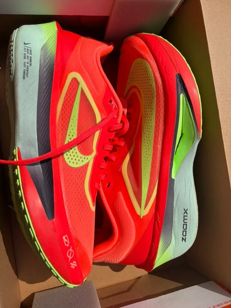 Used Nike Zoom Fly 6 bike — image 4 of 7
