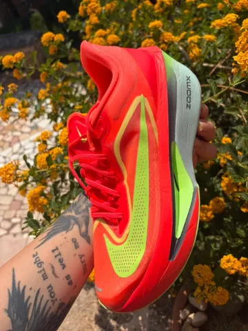 Nike Zoom Fly 6 Running Shoes usato