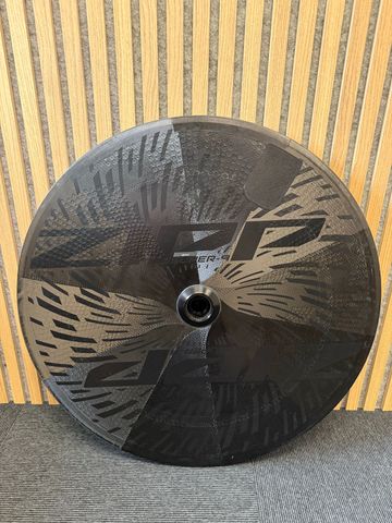 Gebrauchtes Zipp Super 9 Disc Wheel 2025 bike — Bild 2 von 2