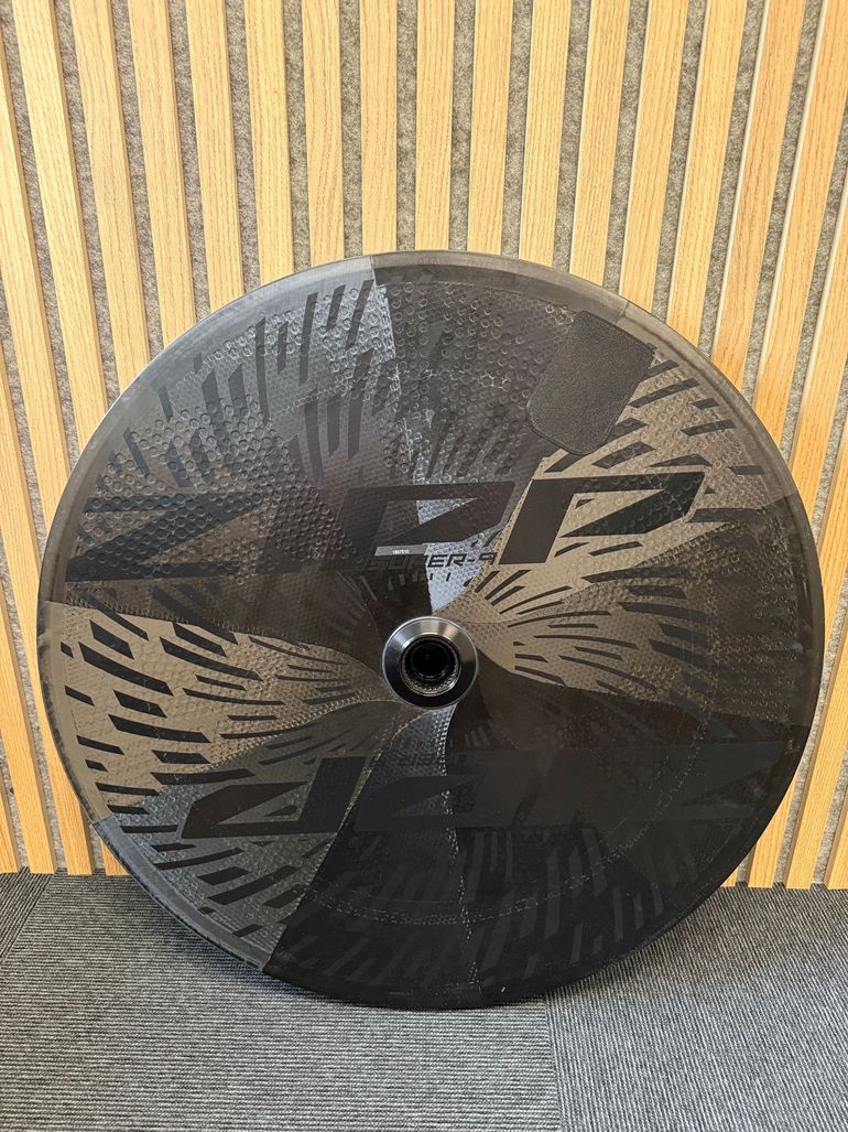 Zipp Super 9 Disc Wheel 2025 bike usato — immagine 2 di 2