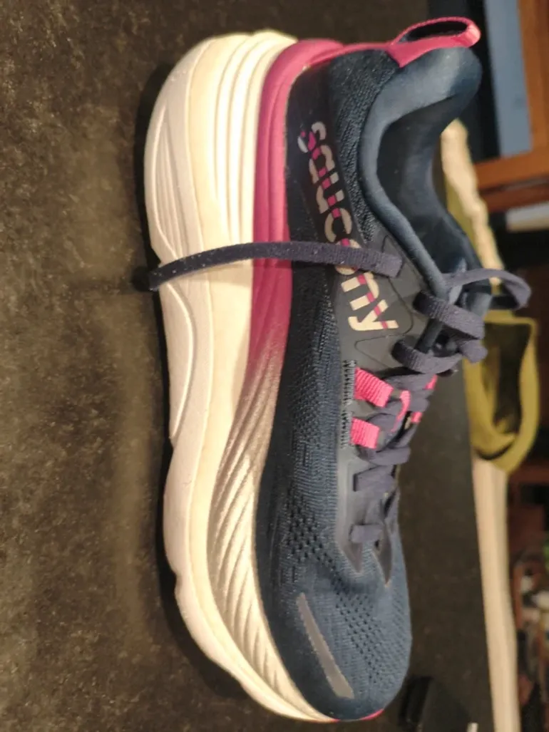 Gebrauchtes Saucony Hurricane 24 bike — Bild 1 von 11