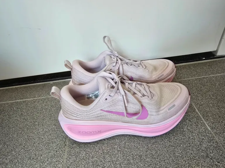 Used Nike Vomero Plus bike — image 2 of 13