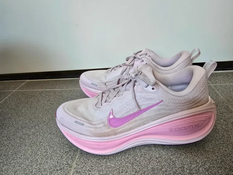 Used Nike Vomero Plus bike — image 4 of 13