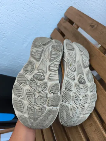 Hoka Running shoes bike usato — immagine 4 di 6