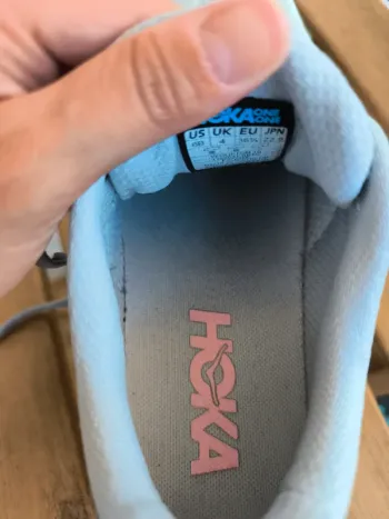Hoka Running shoes bike usato — immagine 6 di 6
