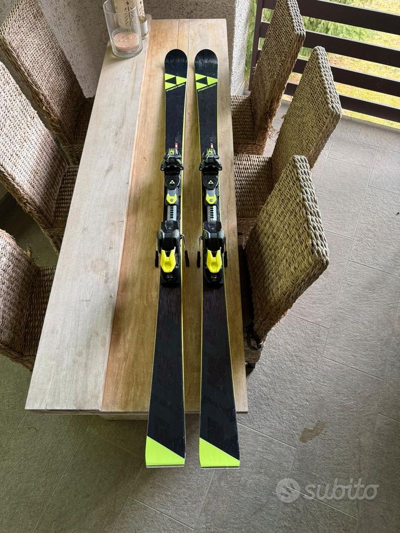 Fischer RC4 WC RC Yellow Base 2019 Skiing & Skitouring usato