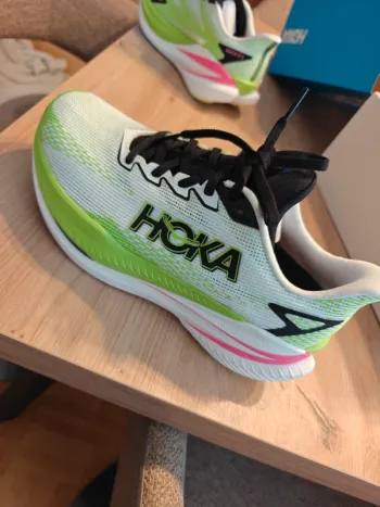 Hoka Mach x 3 bike usato — immagine 2 di 7