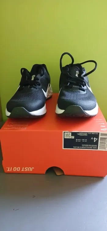 Tweedehands Nike Revolution 6 NN bike — afbeelding 6 van 8