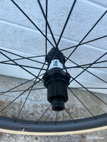 Reserve 44-40 2026 bike d'occasion — image 4 sur 9