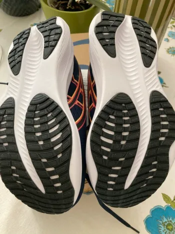 Used Asics Gel Excite 11 bike — image 2 of 2