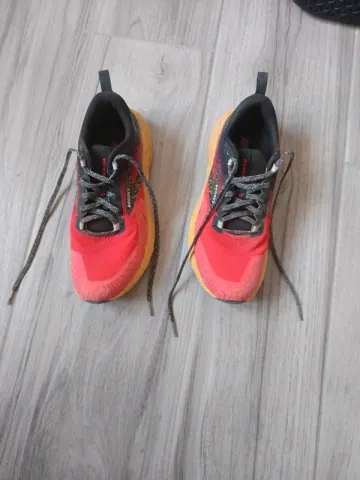 Gebrauchtes Brooks Cascadia 17 Running Shoes