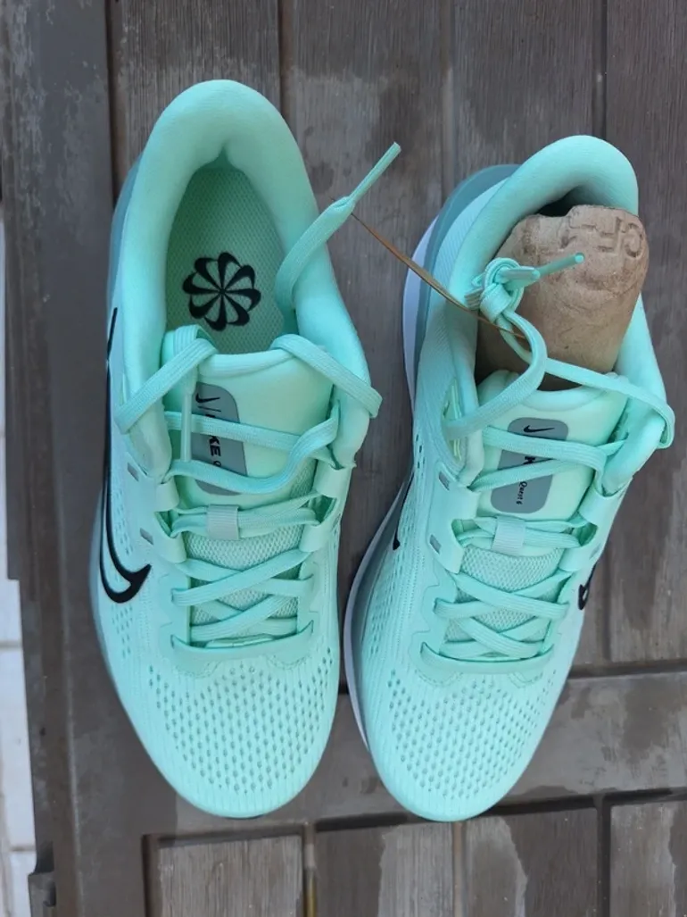 Nike Quest 6 bike usato — immagine 3 di 4