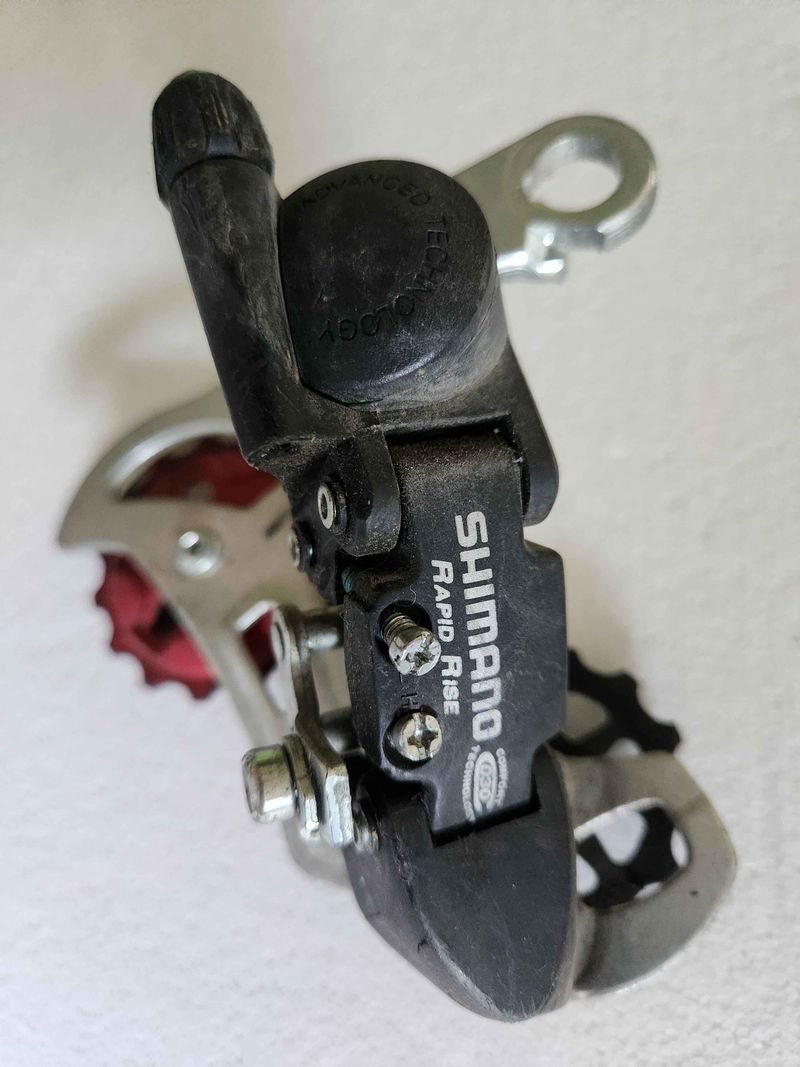 Käytetty Shimano Rapid Rise Rear Derailleur 2021 Drivetrain & Pedals