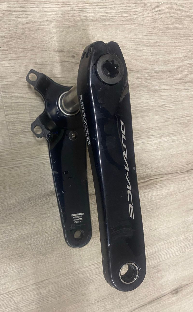 Shimano FC-R9100 Drivetrain & Pedals usato