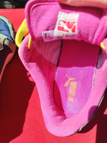 Used Saucony Running Shoes bike — image 5 of 9