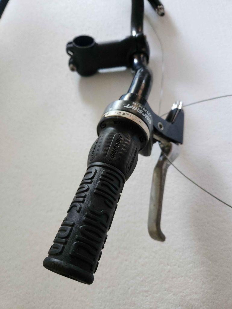 Brugt Shimano Cockpit VTT bike — billede 2 af 3