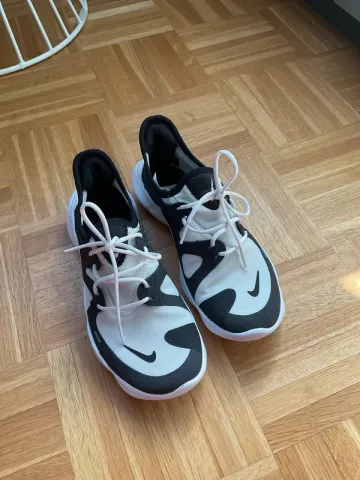 Used Nike Free RN 5.0 Running Shoes