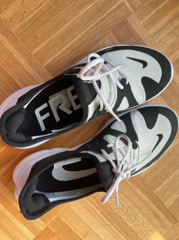Used Nike Free RN 5.0 bike — image 5 of 7
