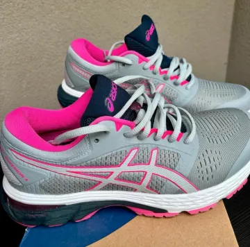 Used Asics Running Shoes Running Shoes
