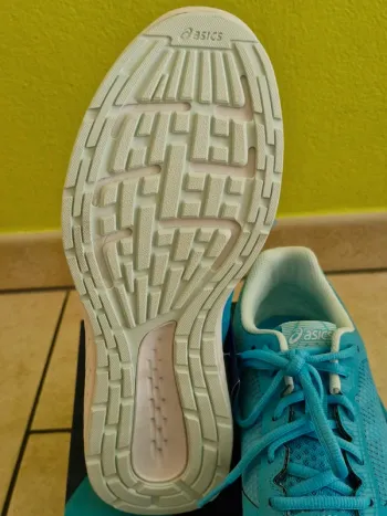 Used Asics Laufschuhe bike — image 9 of 10