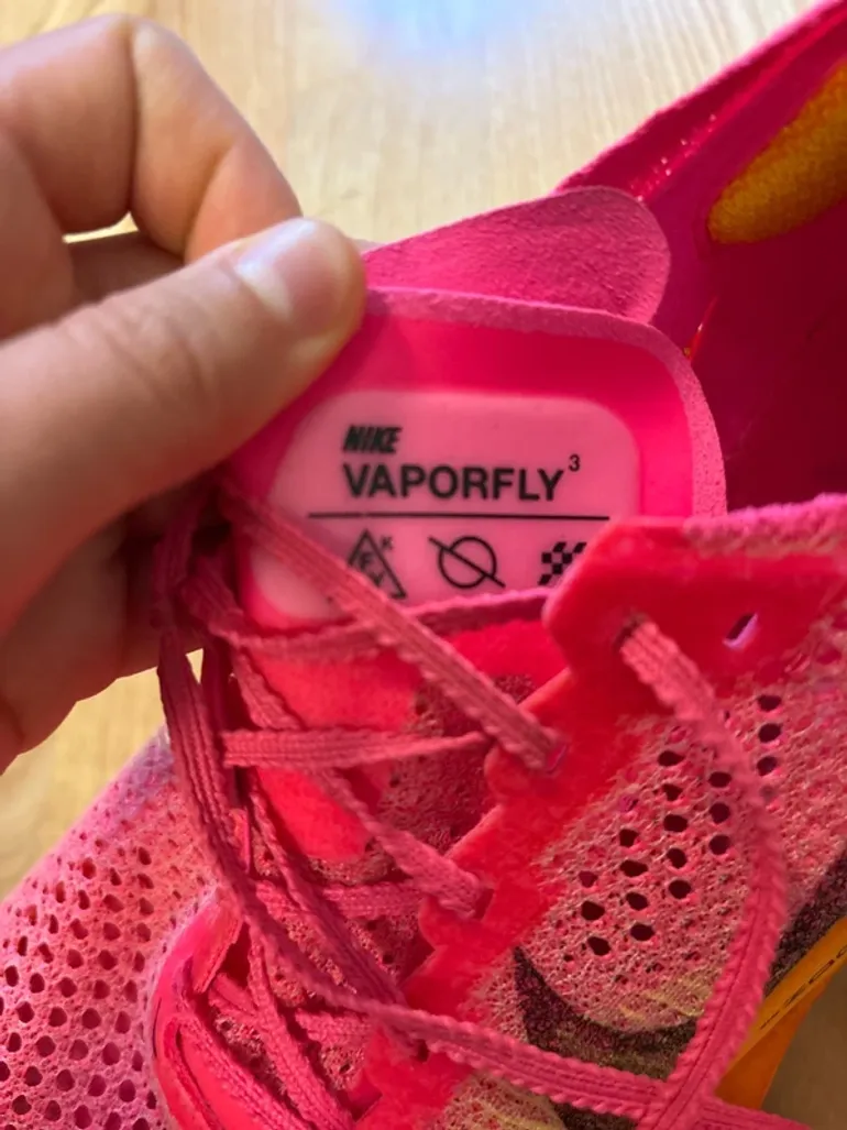Used Nike Vaporfly 3 bike — image 6 of 7