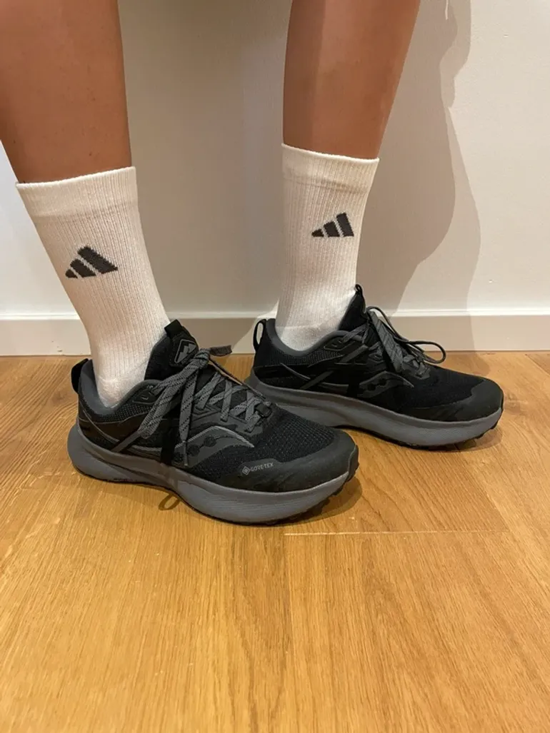 Used Saucony Gore-Tex Trailrunning Schuhe bike — image 1 of 8