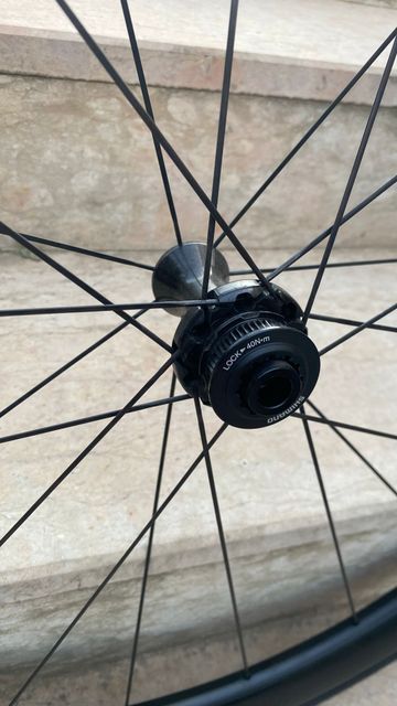 Używany Giant SLR1 40 Wheels 2025 bike — zdjęcie 5 z 11