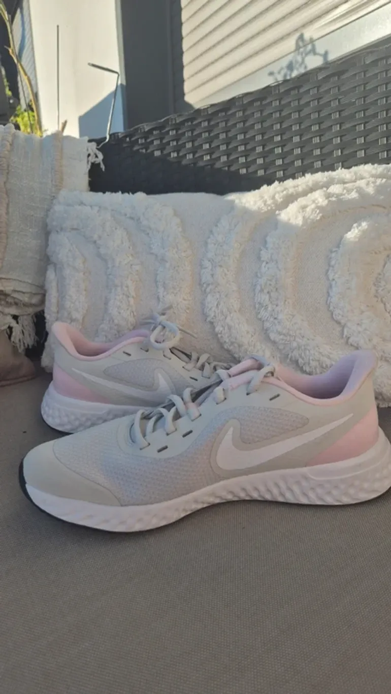 Gebrauchtes Nike Turnschuhe bike — Bild 3 von 11
