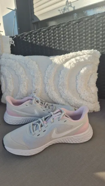 Gebrauchtes Nike Turnschuhe bike — Bild 2 von 11